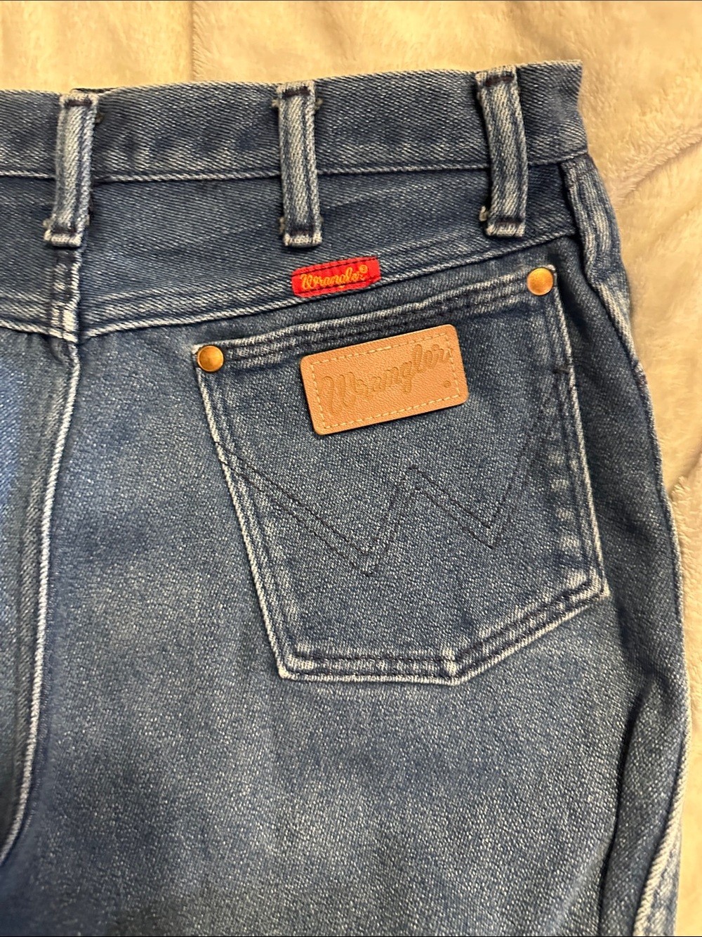 Wrangler Men or Women Denim Straight Jeans in Medium Blue with Tan Patch
